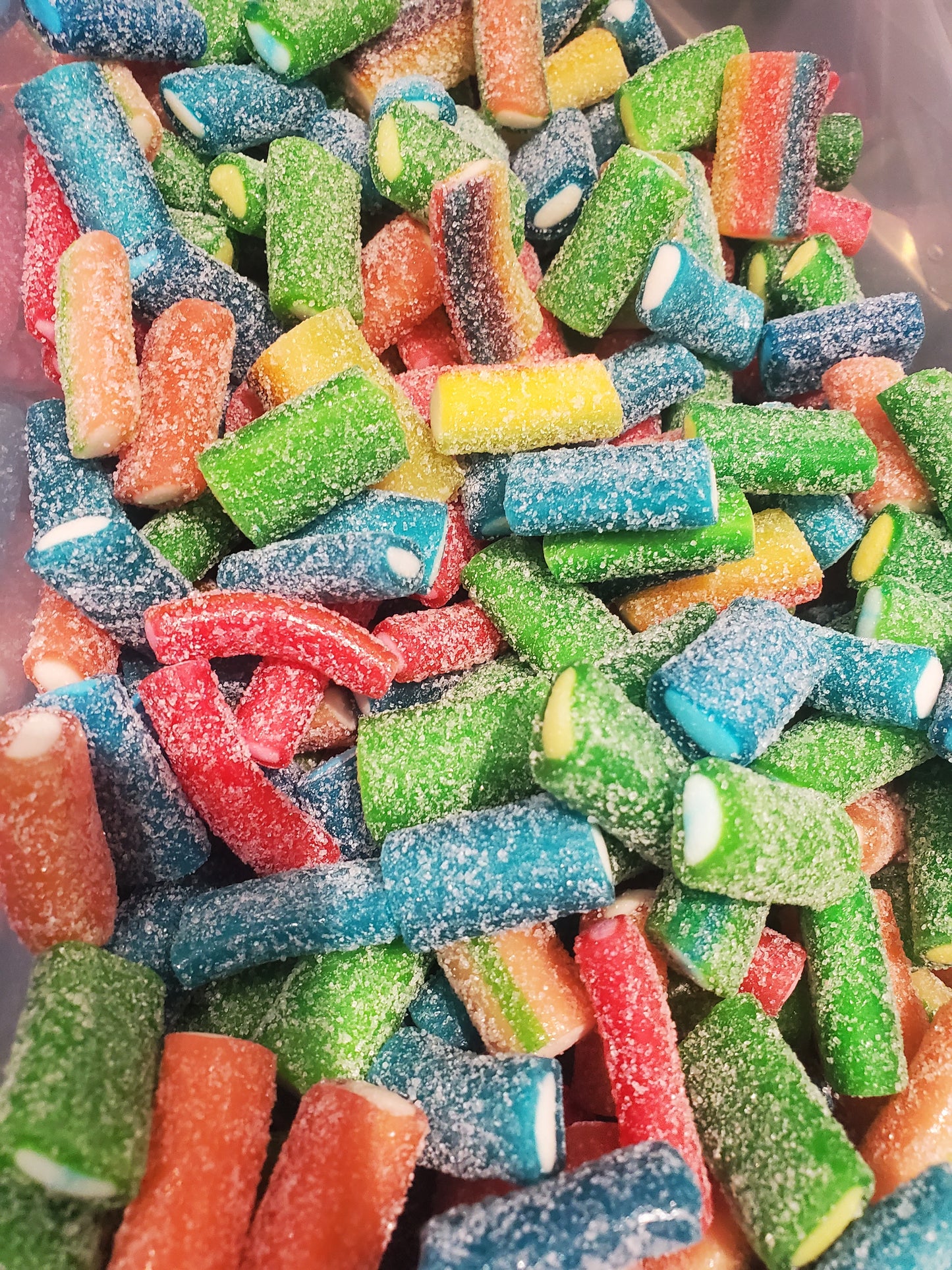 mini cables réglisse aux fruits sucrés